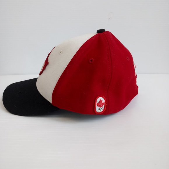 Hudson's Bay Olympics Canada Wool Cap (5Y7JFK-v) - Picture 3 of 7